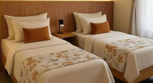 Двухместный номер Economy с балконом Kumkat Hotel