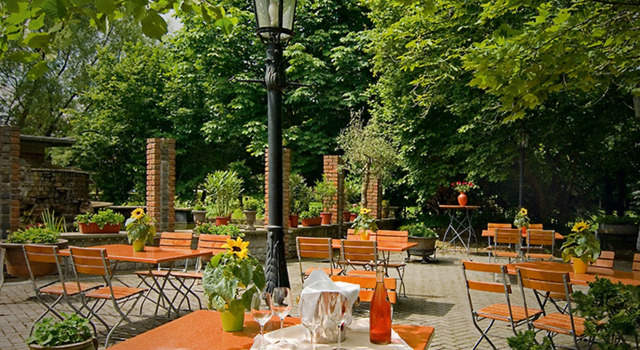 Landhotel Galland, Забронировать Отель Отели Динслакен с парковкой, Парковка