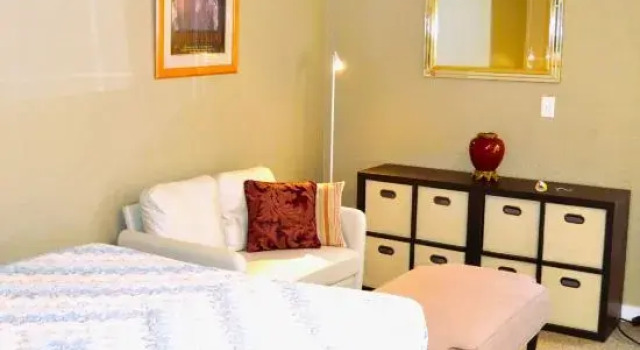 Номер Standard Room-cozy Nest Near UND Campus