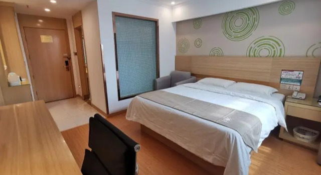 GreenTree Inn Bozhou Chunyu Motor City Express Hotel, Book Hotel Bozhou Anhui