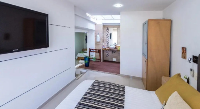 Полулюкс Hotel Buena Vista