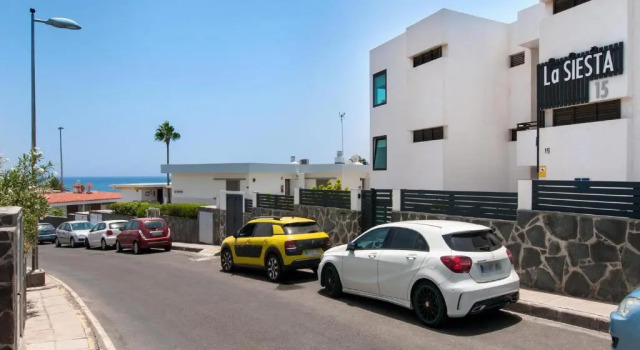 Beachfront Apartment Siesta 21 San Agustin Playa by VillaGranCanaria, Prenota Appartamento San Agustin 