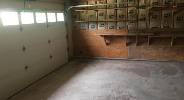 Dog Friendly Sans Souci Cabin with Hot Tub by AAA Red Lodge Rentals, Book Hotel Hoteller i Red Lodge med parkering, Parkering