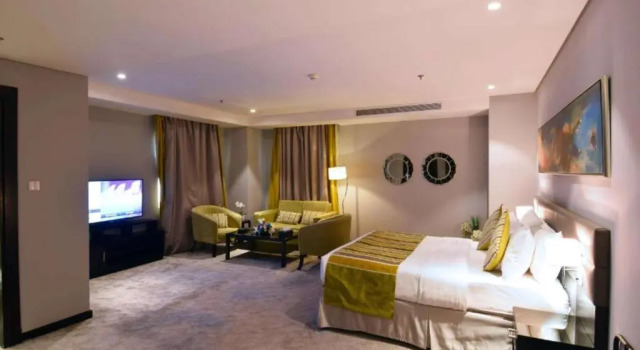 Двухместный полулюкс Best Plus Aurora Hotel