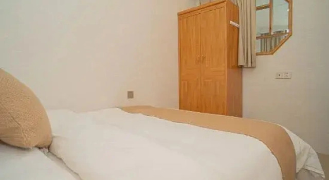 Люкс Nanao·Zhiqiu Homestay (Haibin Building)