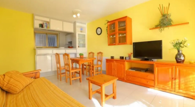Apartamento Acogedor Para 4 Personas en Cambrils, Забронировать Апартаменты/квартира Отели El Baix Camp с бассейном, Бассейн
