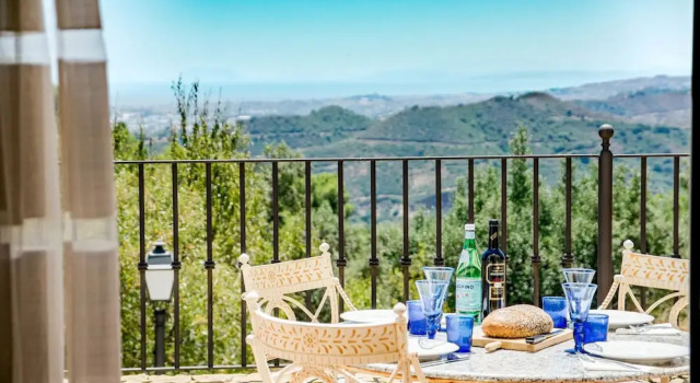 SBCC 2 bedroom villa with breathtaking views Roomservice
