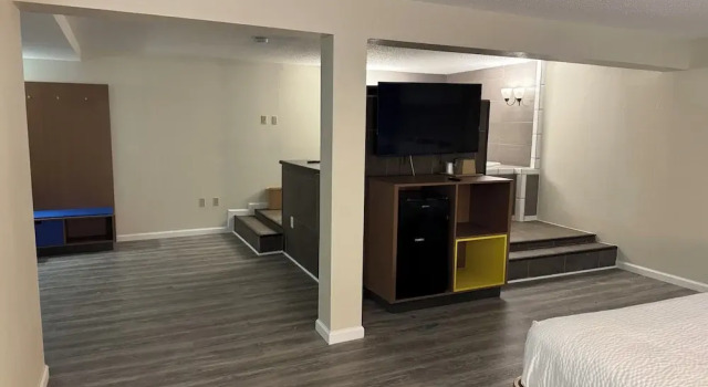 Люкс Deluxe Days Inn & Suites by Wyndham Festus