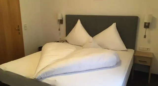 Четырёхместный номер Standard с видом на горы Hotel Tristkogel