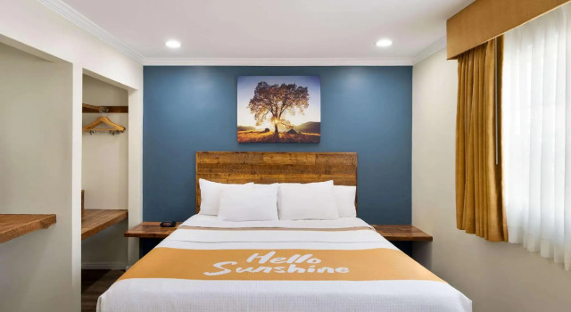 Двухместный номер Standard Days Inn and Suites San Diego SDSU