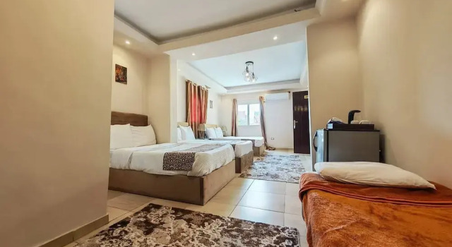 Четырёхместный номер Standard с видом на горы Yoya Hur Pyramids inn