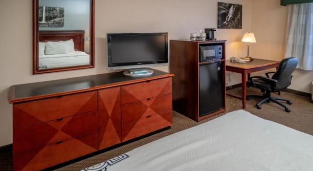 Двухместный номер Business Rodeway Inn