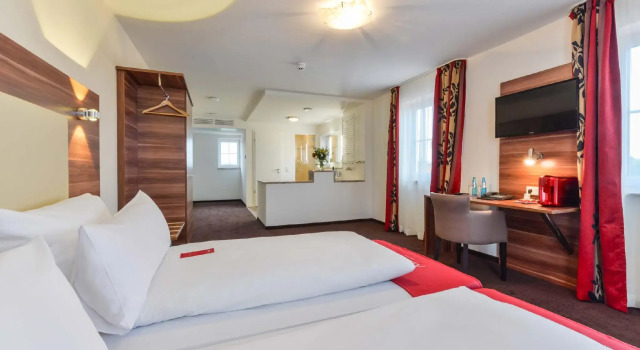 Полулюкс Abasto Hotel & Spa Maisach