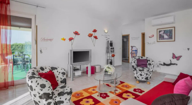 Apartment Daria Garda, Rezerwuj Apartament Hotele w Presika z parkingiem, Parking