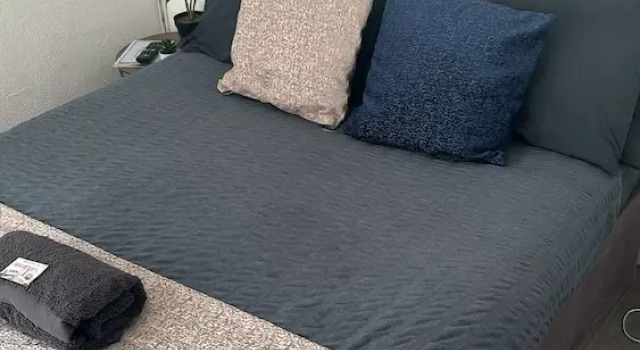 Lovable 1 Bedroom free wifi Parking F3, Забронировать Апартаменты/квартира Отели Большого Лондона с парковкой, Парковка