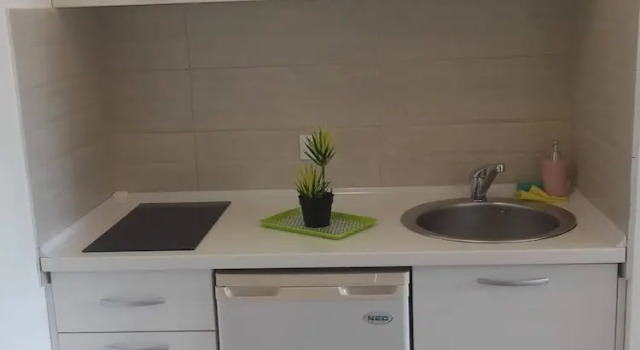 Люкс с балконом Guest House Djonovic