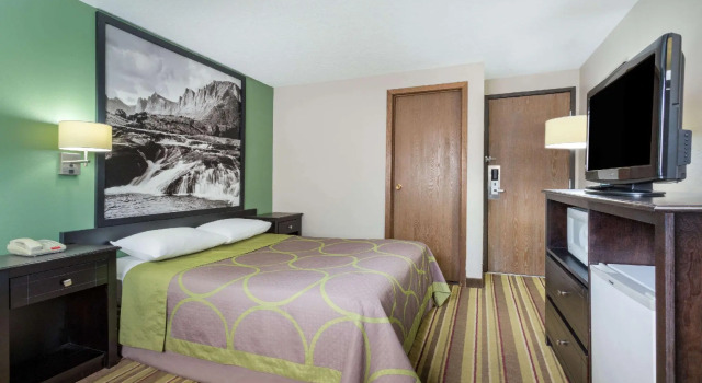 Двухместный номер Standard Super 8 by Wyndham Green River