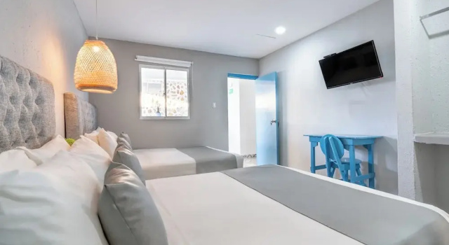 Трёхместный номер Superior Hotel Adaz Mediterráneo