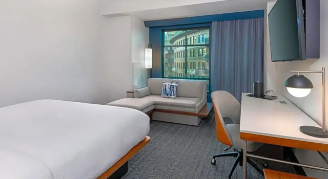 Номер Standard Courtyard by Marriott Atlanta Midtown