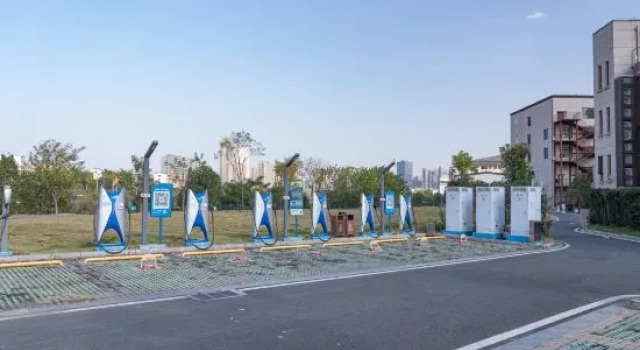 Footoo by Jinjiang Hotels Honggutan Nanchang Free Laundry & Breakfast, Rezerwuj Hotel Nanchang Jiangxi