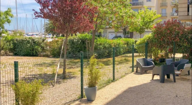 Апартаменты Superbe, face aux bateaux - 2ch + jardin - marina