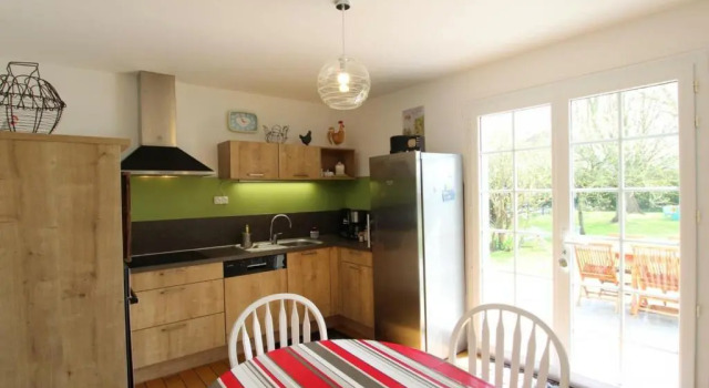 Gîte Bricqueville-sur-Mer, 6 pièces, 11 personnes - FR-1-362-403