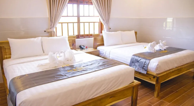Четырёхместный семейный номер Standard с видом на сад Mui Ne Beach Hotel
