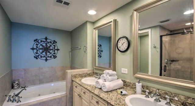 Апартаменты Pensacola Beach Resort Condo With Beach Access!