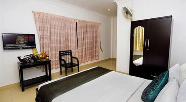 Одноместный номер Standard с балконом King Boutique Hotel