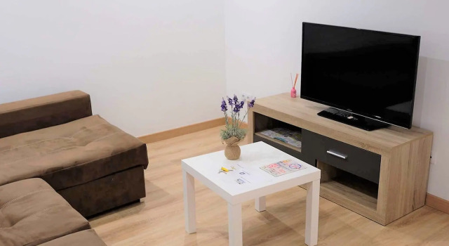 Elegant Apartment in Ourense with Private Terrace, Prenota Appartamento Ourense 