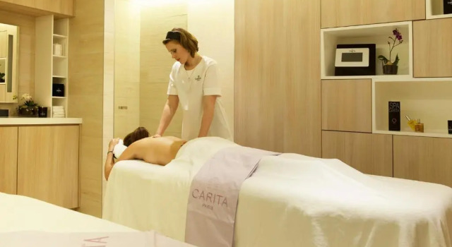 Номер Deluxe BW Premier Collection Le Saint Antoine Hotel et Spa