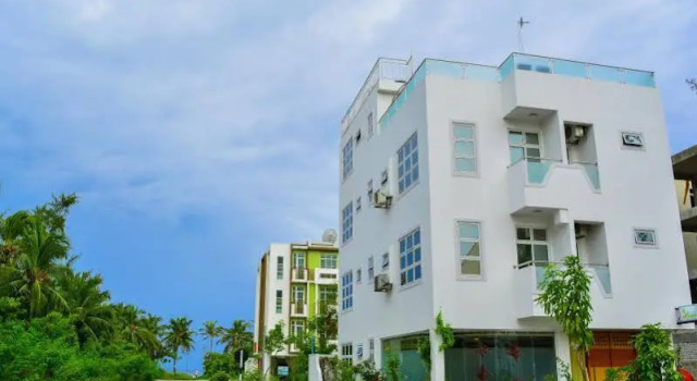 Beach Palace, Rezervovat Hotel Hotely v Northern Atolls s bazénem, Bazén