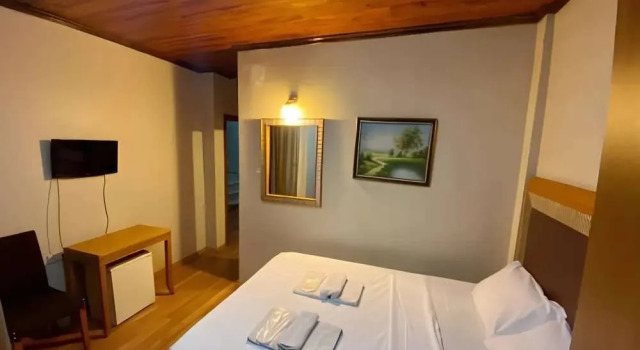 Herton Boutique Hotel, Забронировать Отель Фатих Стамбул, рядом с Библиотека Стамбульского университета