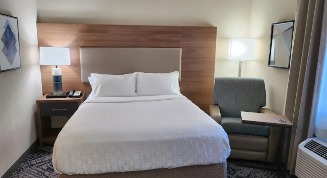Люкс c 1 комнатой Candlewood Suites Harrisburg I-81 Hershey Area by IHG