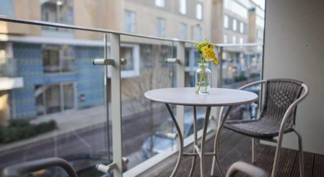 Luxury Cambridge City Apartment + FREE PARKING, Забронировать Апартаменты/квартира Кембридж Великобритания, рядом с Железнодорожный вокзал Кембриджа