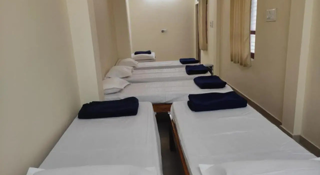 Sri Sai Comforts, Rezervovat Hotel Chikkamagaluru Bangalore