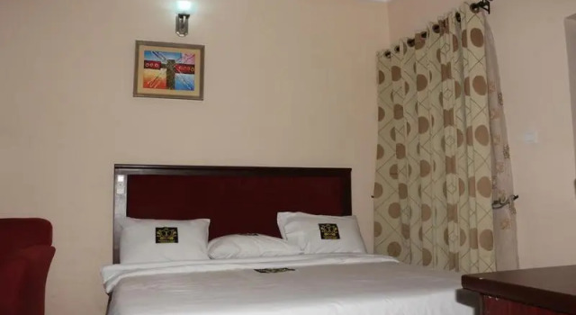 Номер Executive TommsVille Hotels
