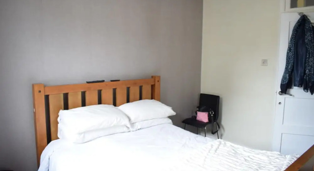 2 Bedroom Edinburgh Apartment Close To Airport, Prenota Appartamento Murrayfield 