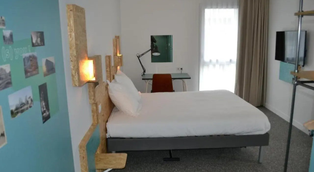 Greet Hotel Rennes Pace, Varaa Hotelli  