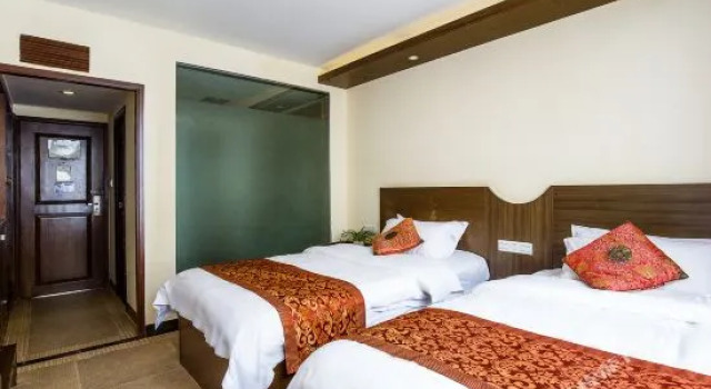 Friendship Hotel, Забронировать Отель Отели Яншо с парковкой, рядом с Парк Яншо, Парковка
