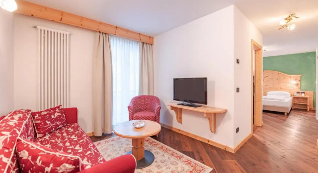 Полулюкс Hotel Foresta
