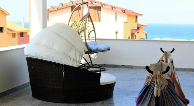 Appartamento con grande terrazza VISTA MARE