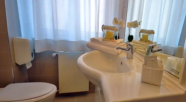 Номер Comfort Gold Hotel