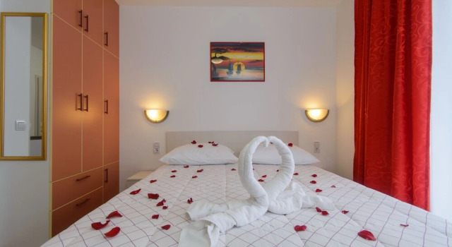 Студия с балконом и с видом на море Apartments Mijo