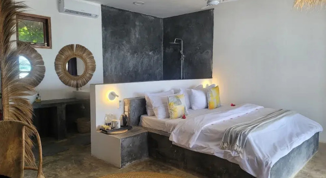 Люкс Comfort Garden Beach Bungalows