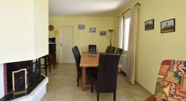 Spacious Villa Near Villemoustaussou With Pool, Rezerwuj Willa Villemoustaussou Aude