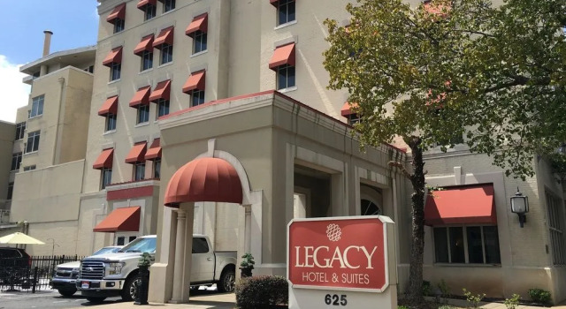 Legacy Hotel and Suites, Забронировать Отель Отели Литтлрок с завтраком, рядом с Robinson Center Music Hall, Завтраки