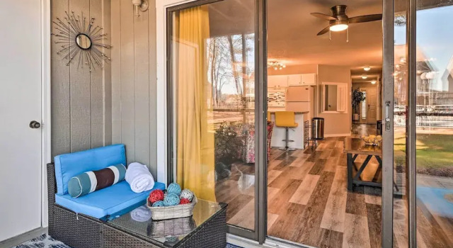 Myrtle Beach Condo ~ 2 Mi to Surfside Beach!, Забронировать Апартаменты/квартира Апартаменты Южной Каролины, Апартаменты/квартира