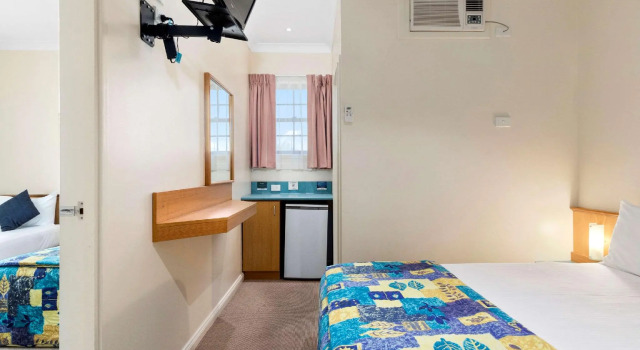 Четырёхместный номер Standard Comfort Inn Sovereign Gundagai