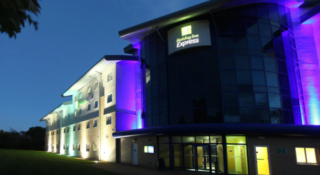 Holiday Inn Express Southampton - M27, J7 by IHG, Забронировать Отель Саутгемптон Хэмпшир